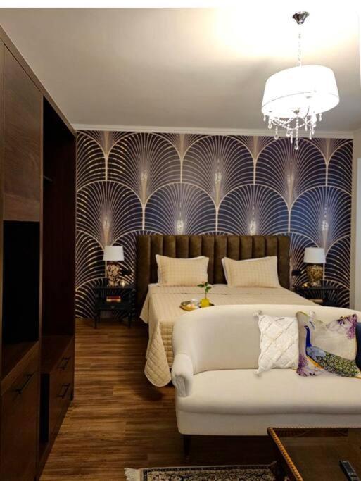 Novi'S Luxury Apartment 2 Gjirokastër 外观 照片